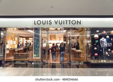 louis vuitton outlet store location|louis vuitton outlet mall locations.